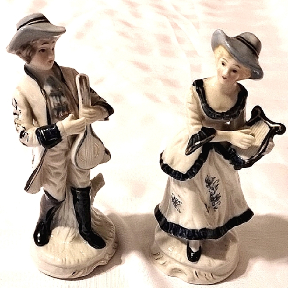 Elegant Genuine Porcelain Victorian Musical Couple Figurine Set - Blue and White